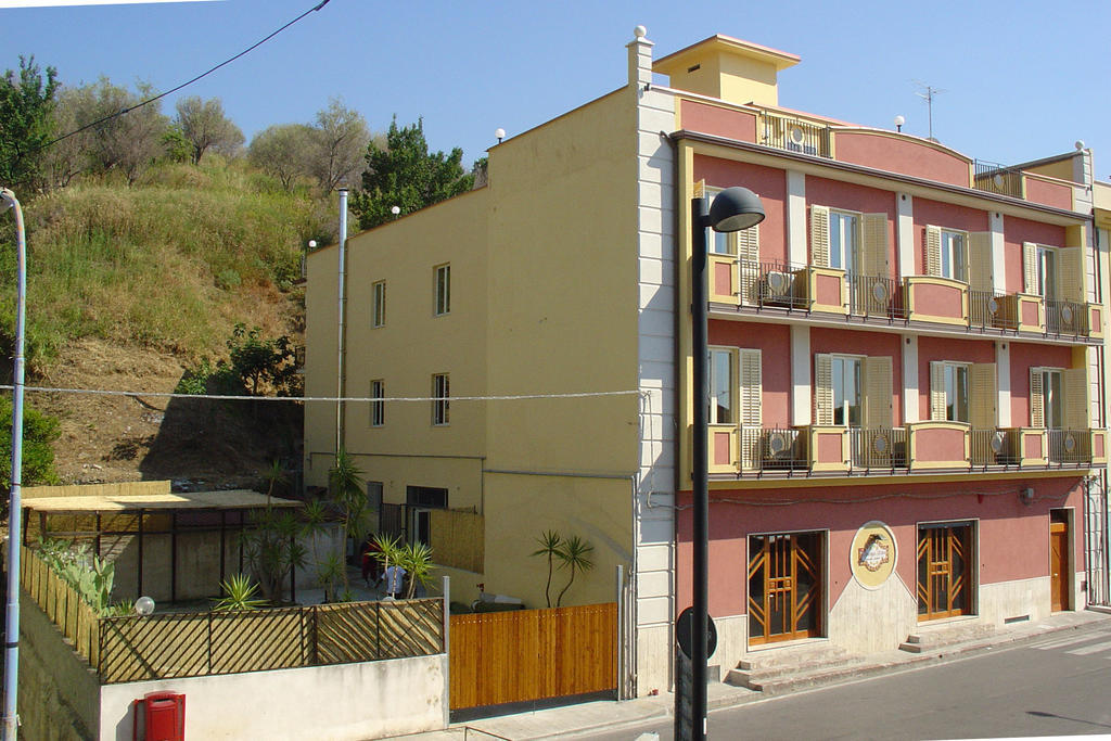 Hotel Piro Torrenova  Eksteriør billede